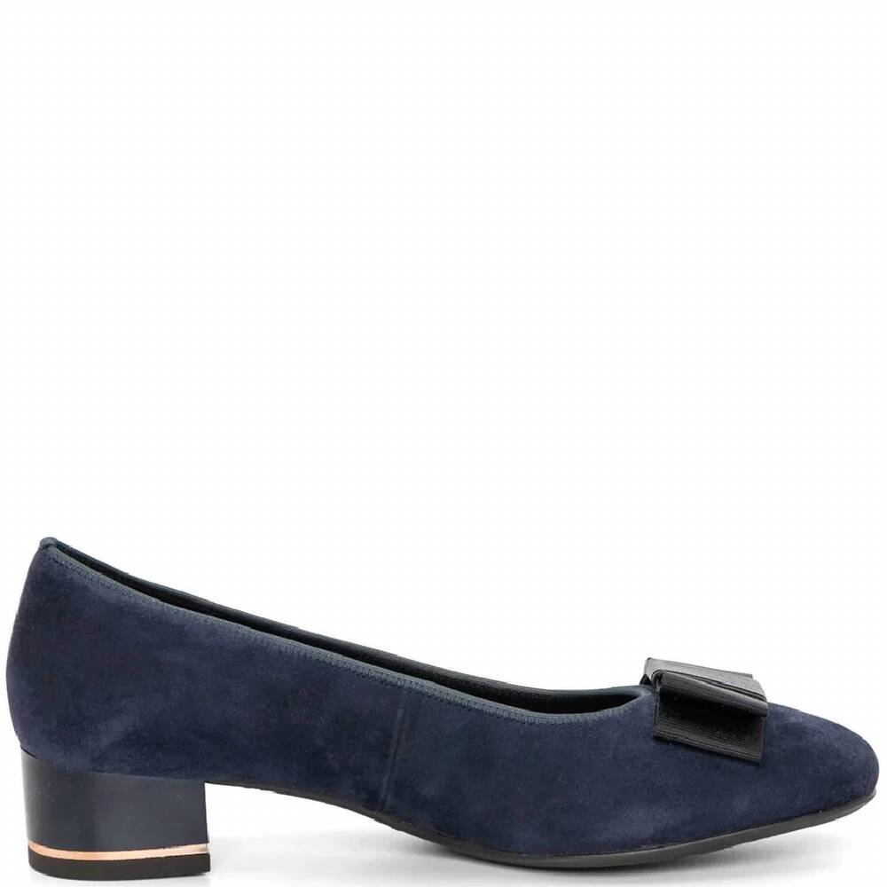 NEW ARA women's garnet shoes in navy suede